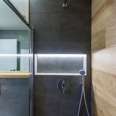 Hébergement de vacances Aigli Lux Seafront Retreats- Up To 11ppl Kalamata