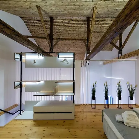 Aigli Lux Seafront Retreats- Up To 11ppl 度假居 卡拉马塔