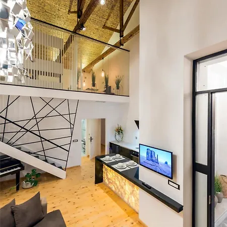 Aigli Lux Seafront Retreats- Up To 11ppl 度假居 卡拉马塔