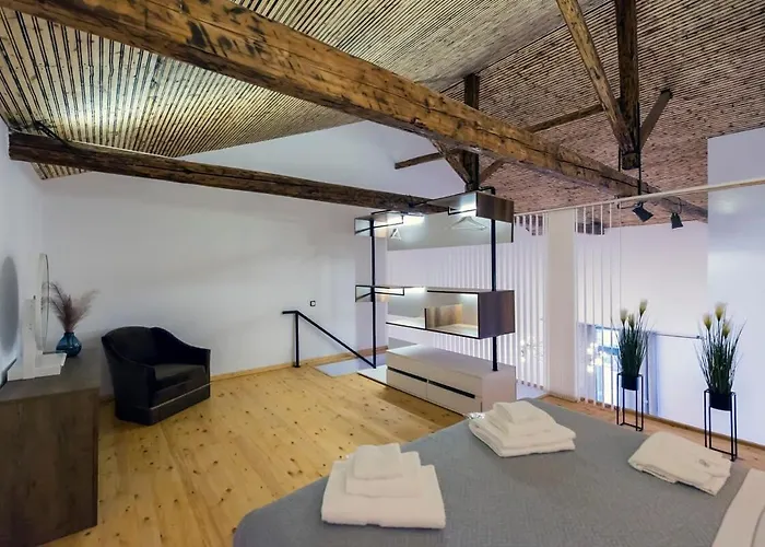 Дом отдыха Aigli Lux Seafront Retreats- Up To 11ppl Каламата