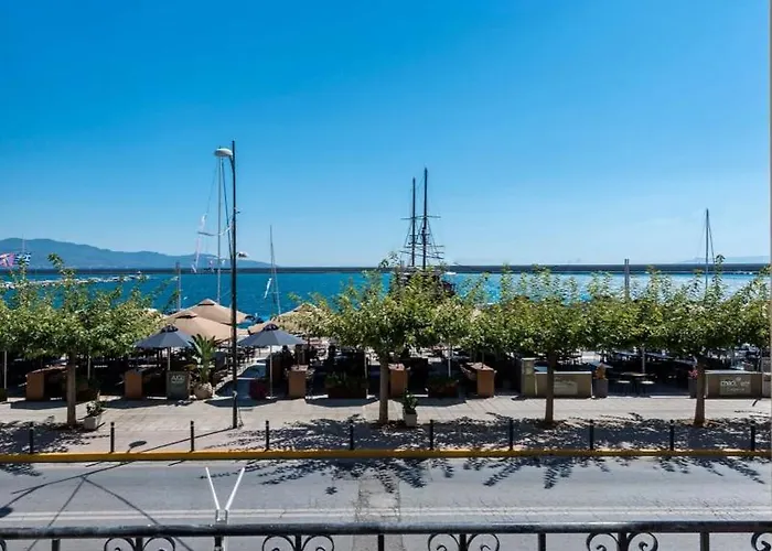 بيت للعطل Aigli Lux Seafront Retreats- Up To 11ppl